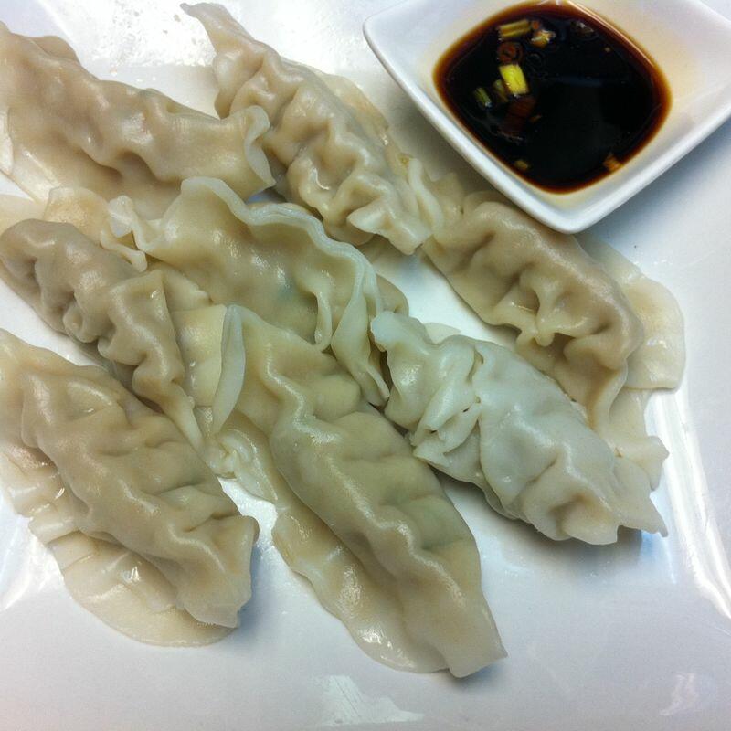 A10.Steam (Chicken)Dumpling(8)
